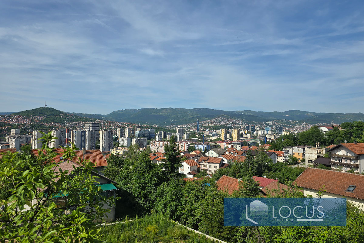 14. Pogled.jpg